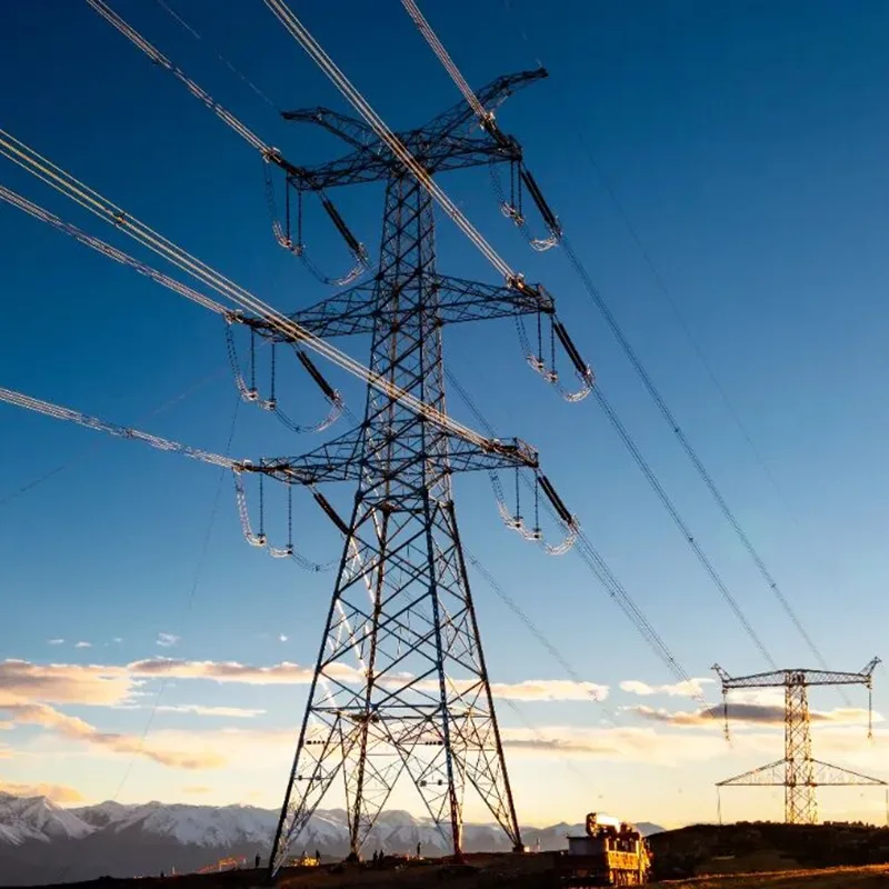 500кВ кернеуі бар торлы болат мұнара